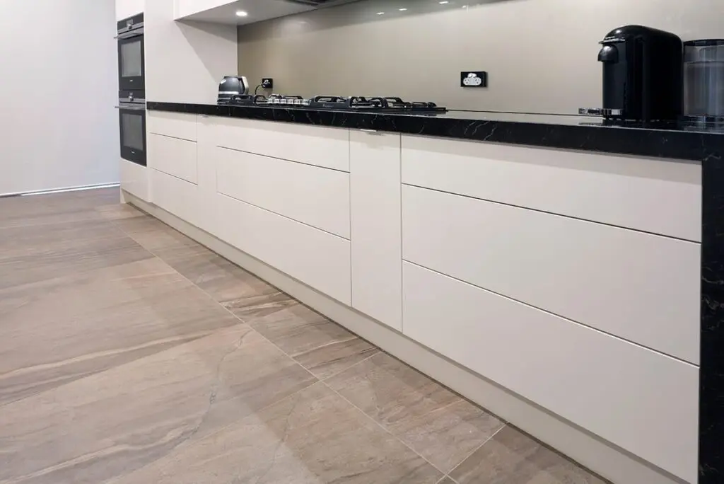 contemporary-ascot-vale-4