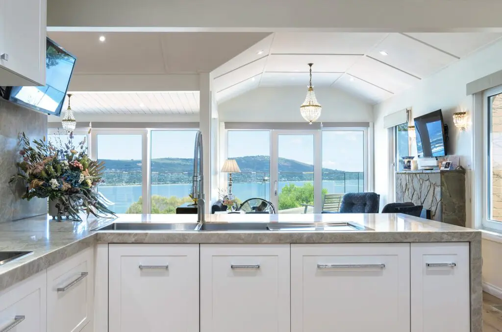 mt-martha-modern-kitchen_01